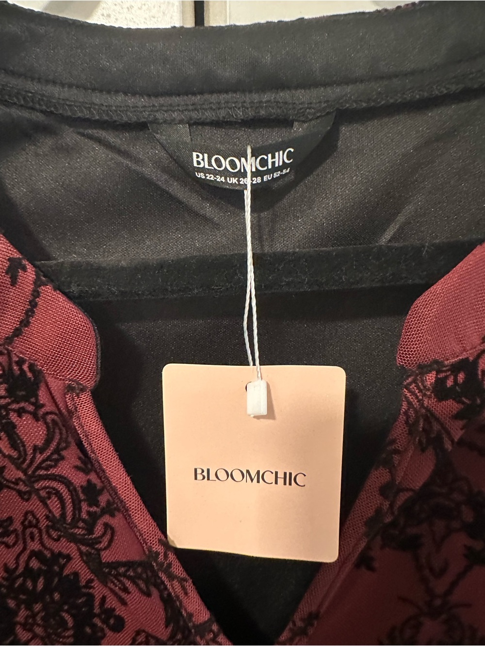 Bloomchic Women's Burgundy Velvet-Print Tunic Blouse 3x - Picture 4 of 10